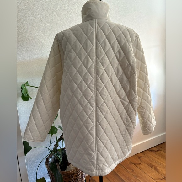 Quilted Barn Style Jacket, Large - Picture 4 of 7